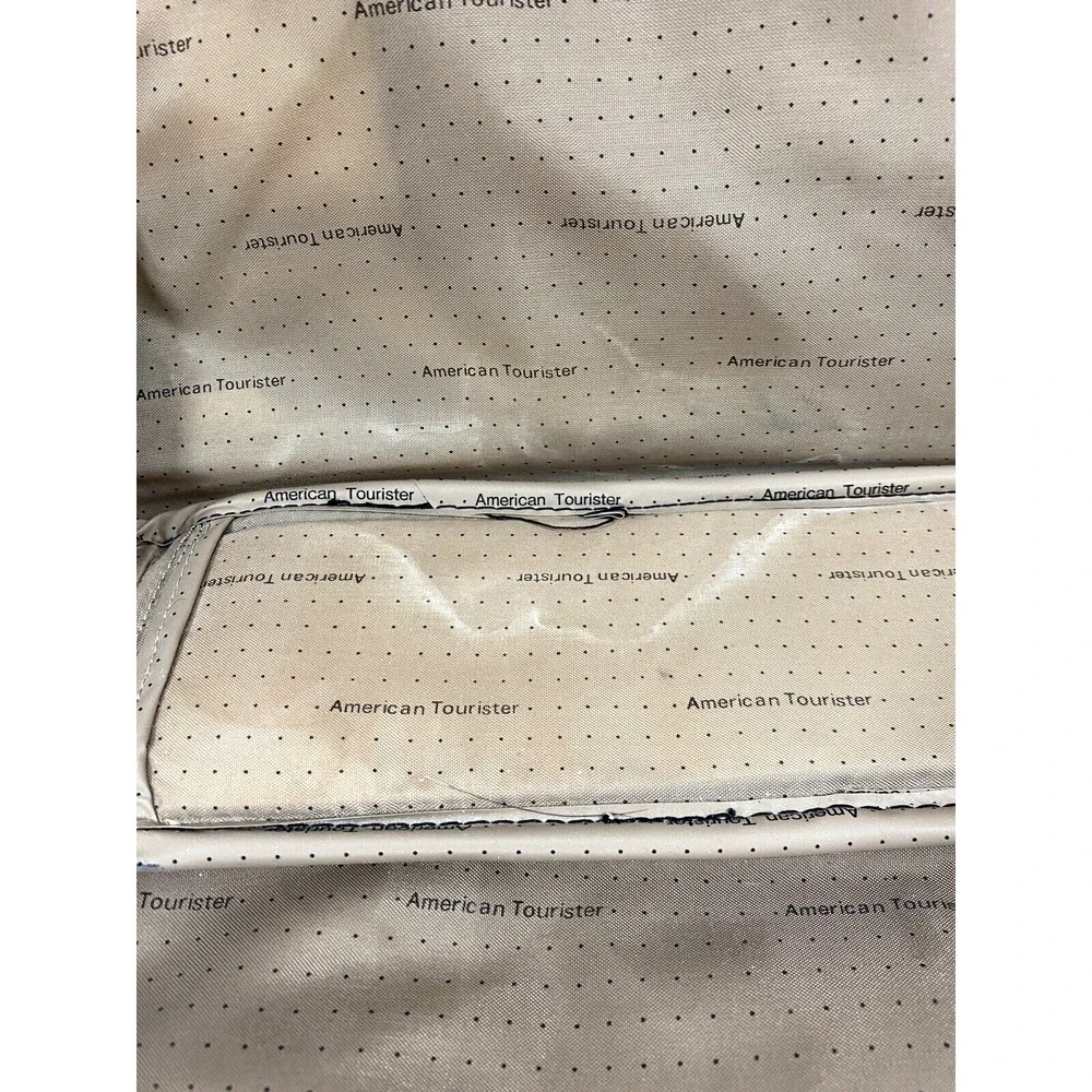 American Tourister Carry On Soft Side Overnight Luggage Tote Olive Color w/Strap